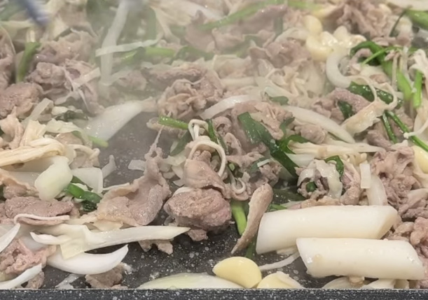 반석오리 음식