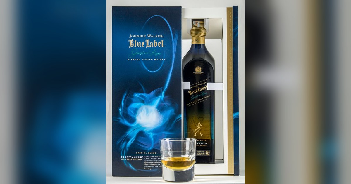 johnnie walker blue label bottle