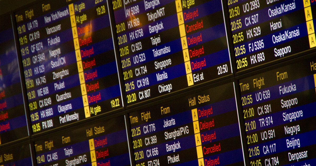 airport departure board