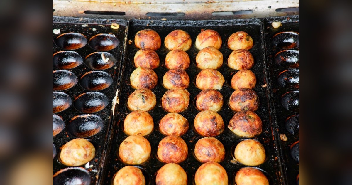 Japanese takoyaki grill snack food stall