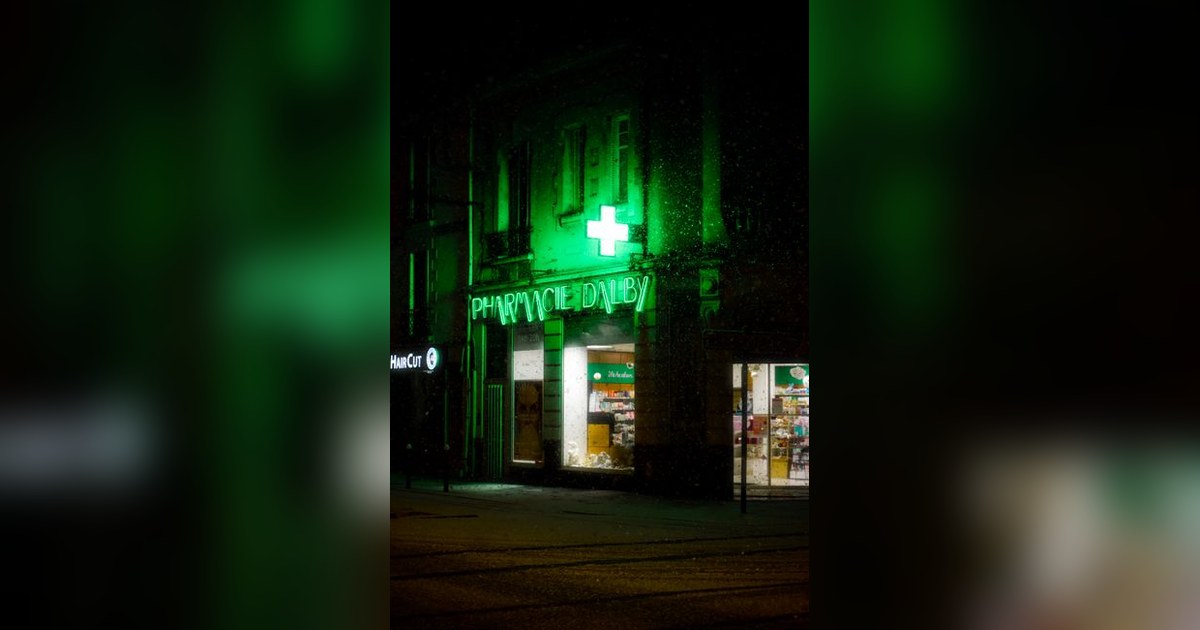 pharmacy night